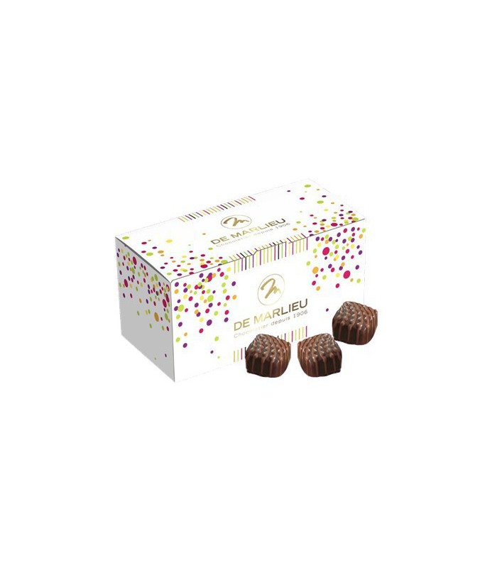 Pâtes d'Amandes, bonbon chocolat fourré pâte d'amandes