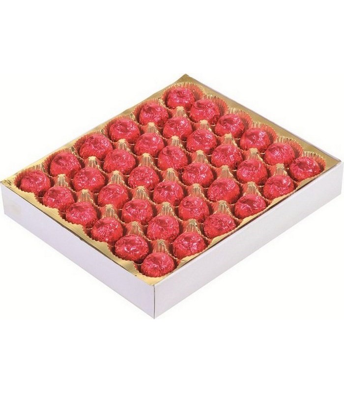 Pralines de chocolat fourrés cerise et liqueur