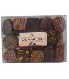 Bonbons de Chocolat à la Pâte d'Amande - Les Chocomaniaks